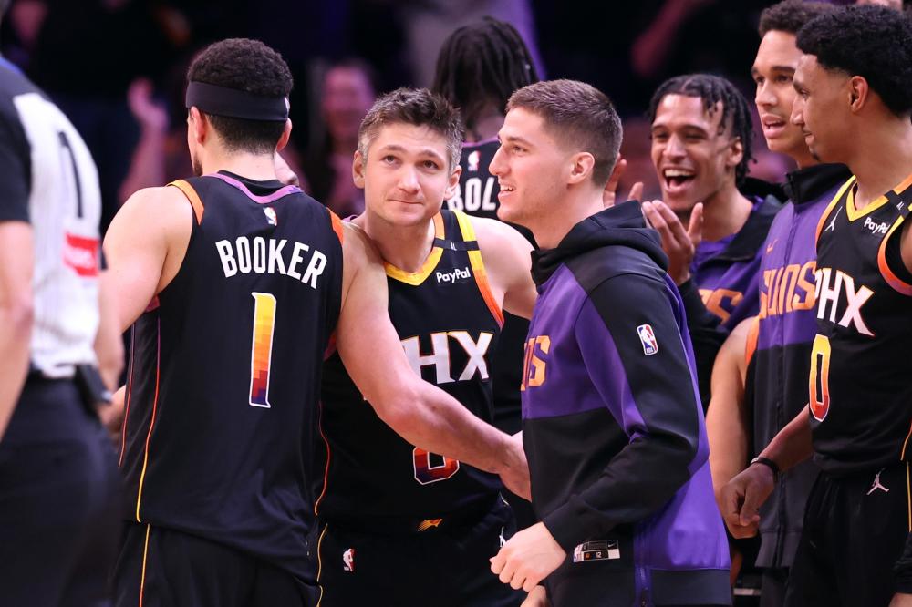 他在成为超 他在成为超