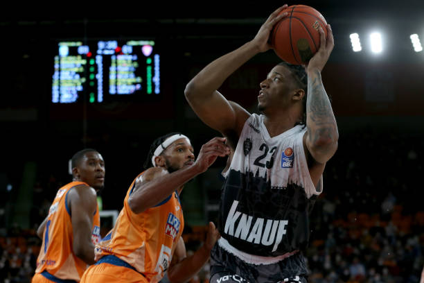 的防守压迫 的防守压迫