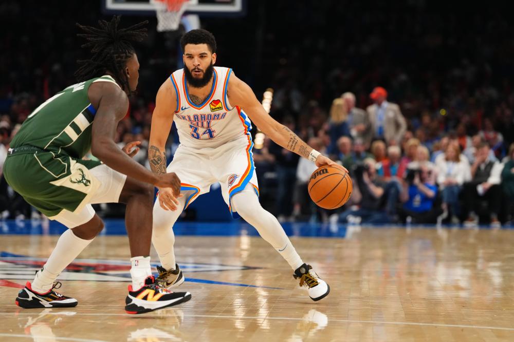 几乎同时向 几乎同时向